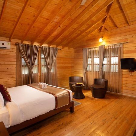 The Porcupine Castle Resort มาดิเครี ภายนอก รูปภาพ