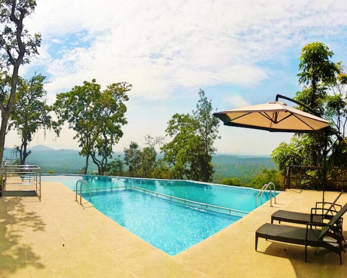 The Porcupine Castle Resort มาดิเครี ภายนอก รูปภาพ