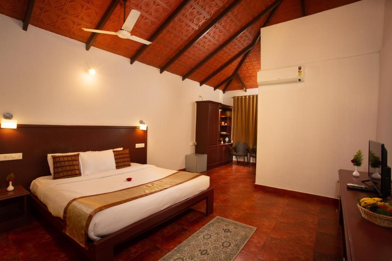 The Porcupine Castle Resort มาดิเครี ภายนอก รูปภาพ